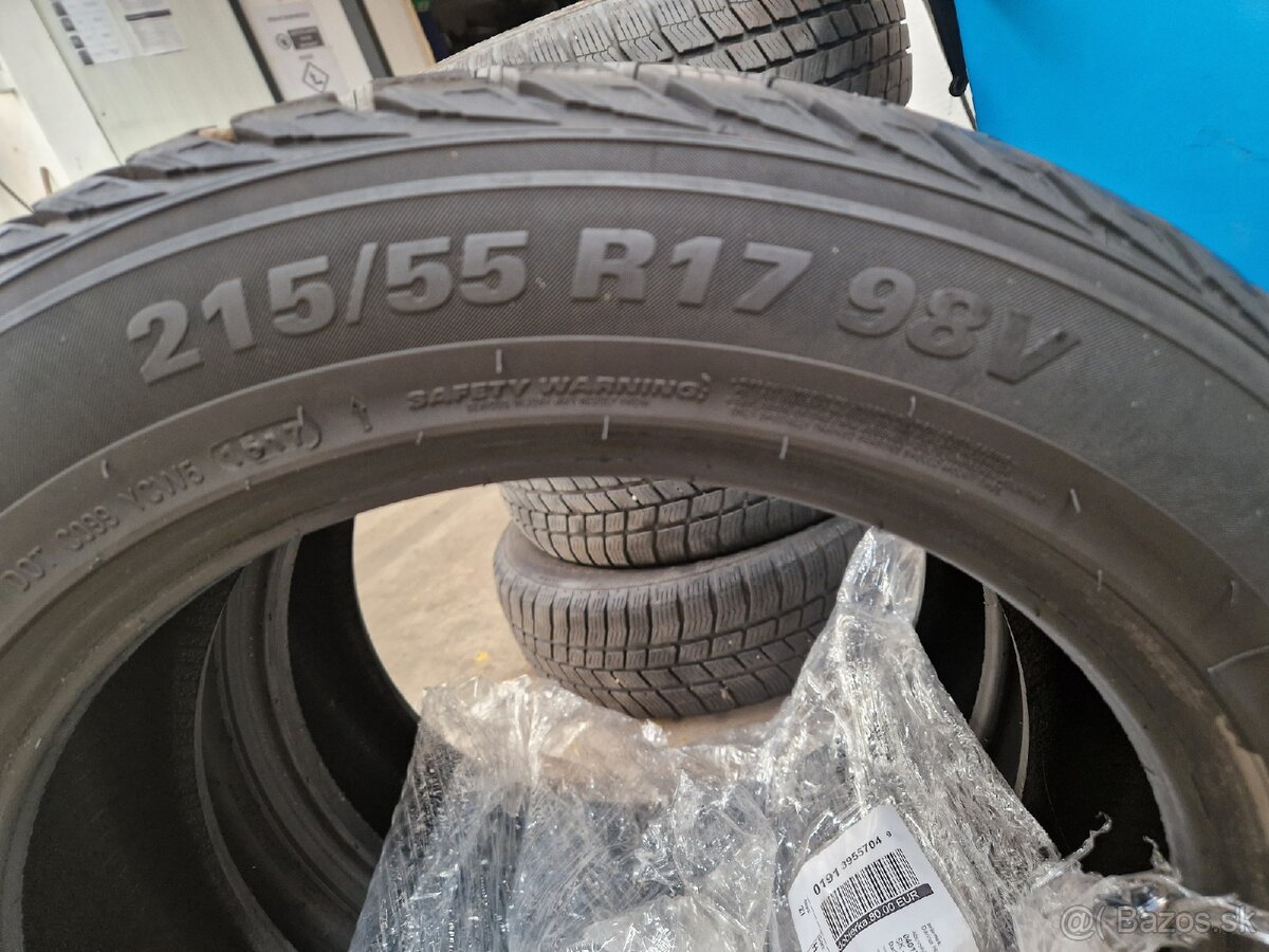 Zimne pneumatiky 215/55 r17 Wintercraft 2ks