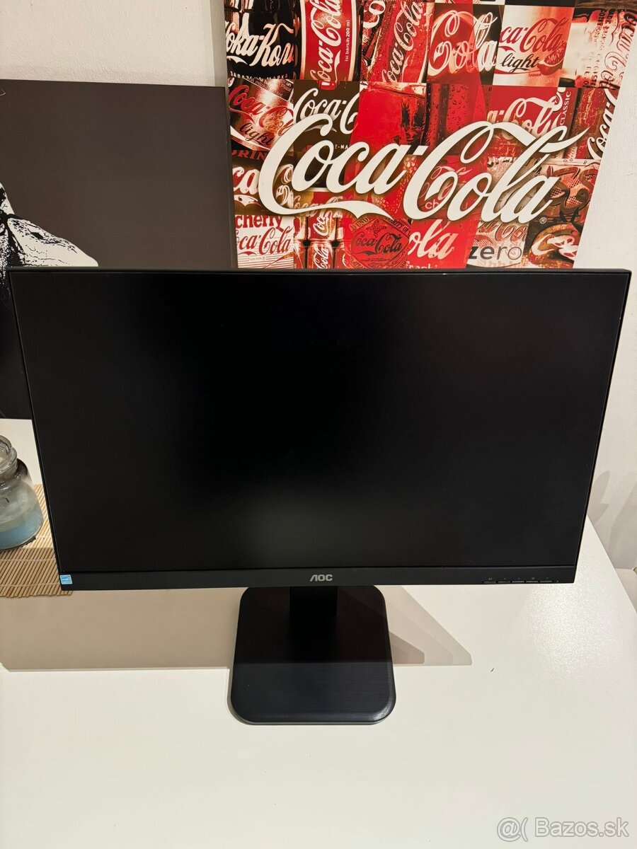 AOC a ACER monitory