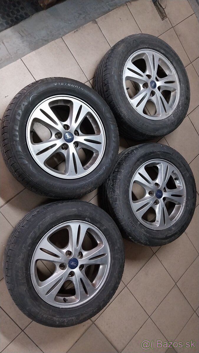 5x108r16 a 215/60r16 ford