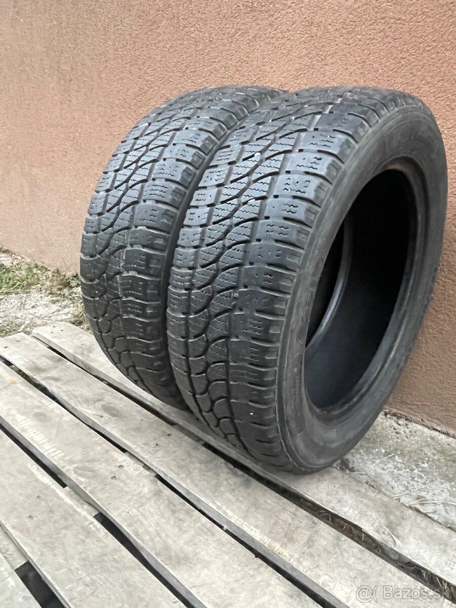 SEBRING 195/60 R16C 2x=70€