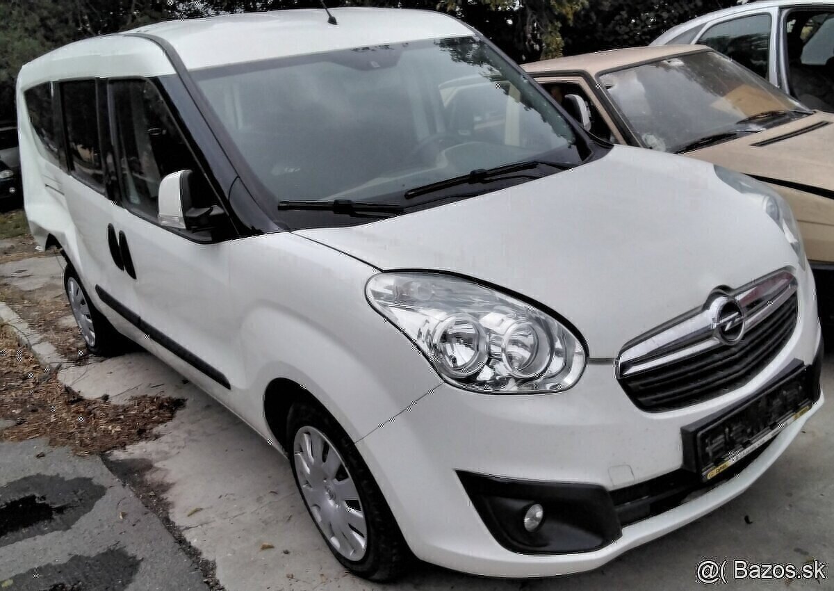 OPEL COMBO 1.6 CDTI 2015 predám BLATNÍK, SVETLO, BOČNÉ DVERE