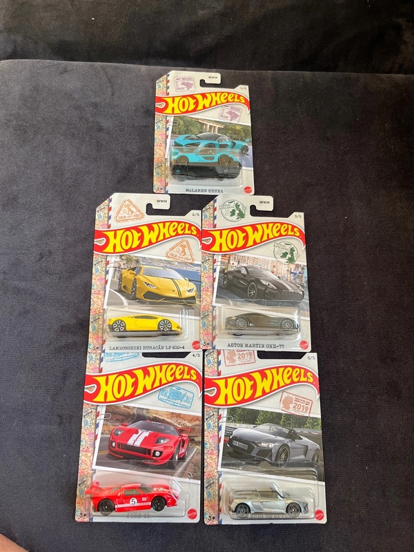 Hot Wheels HFW39 Set