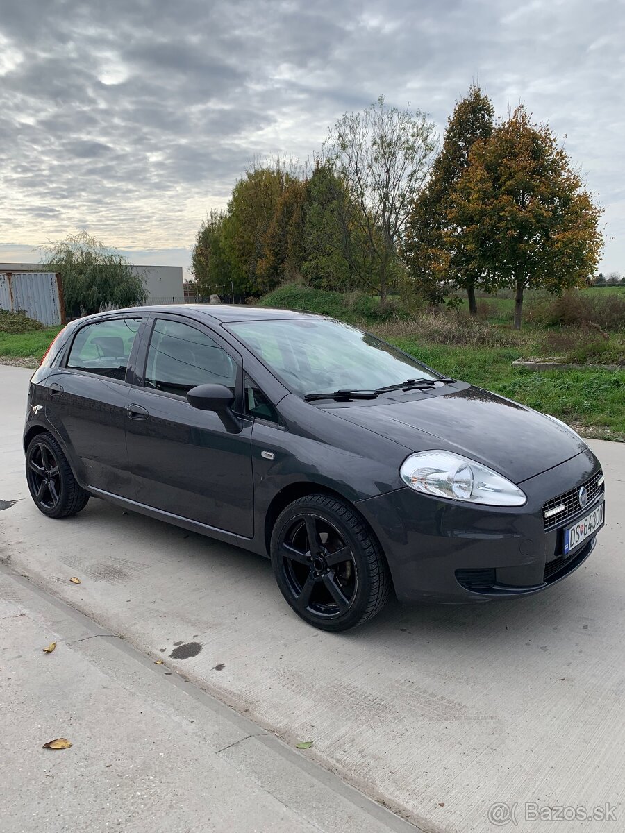 Fiat Grande Punto 1.2 benzin 94 000 km