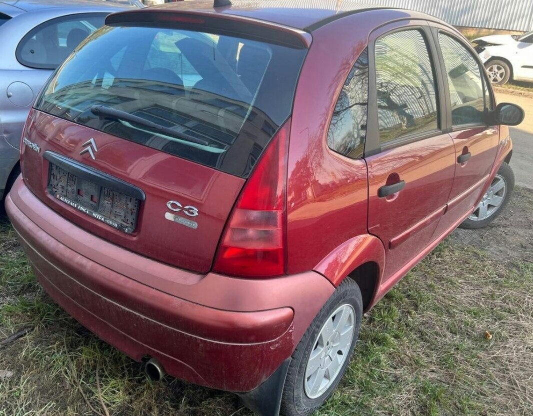 CITROEN c3 1.4 2004 Predám motor Kfv, DVERE, PREVODOVKA a in