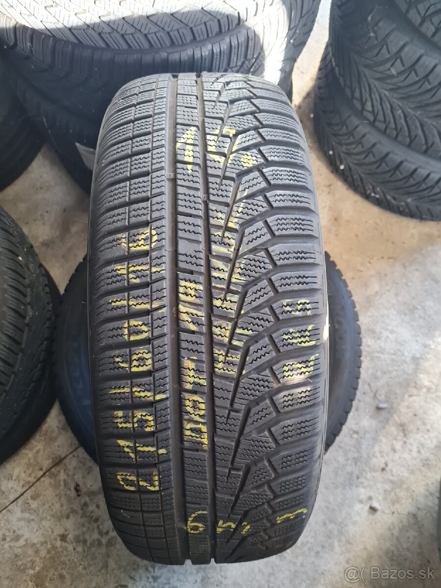 Zimná 215/60 R-16  Hankook