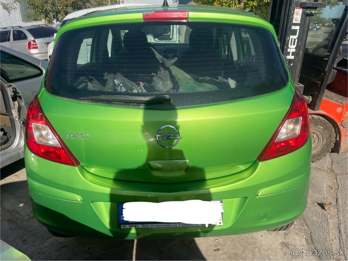 Rozpredam Opel Corsa D 1.2 A12XER 2013