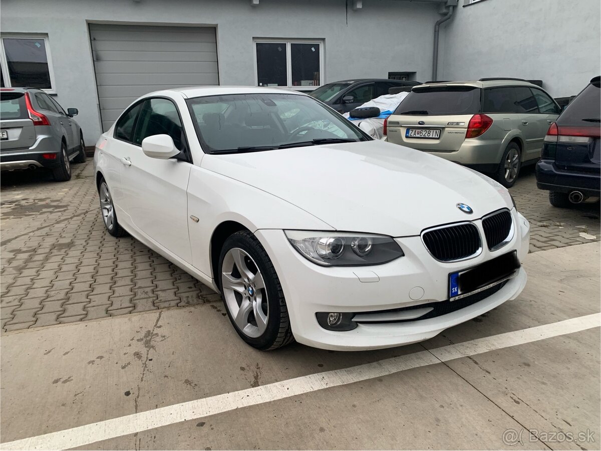 BMW 320i E92