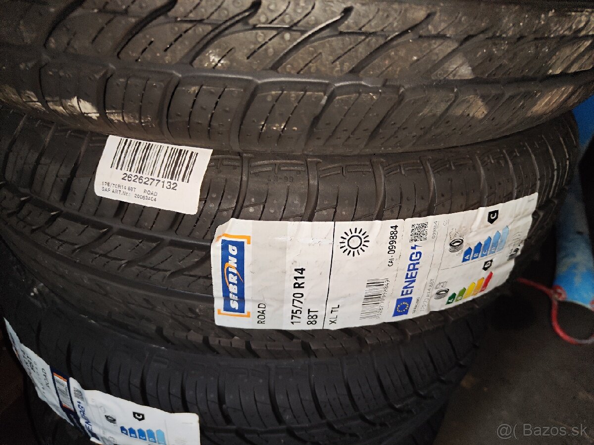 Sebring road 175/70 r14