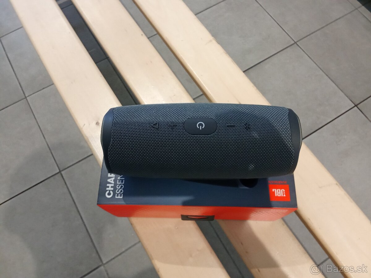 JBL Charge Essential 2