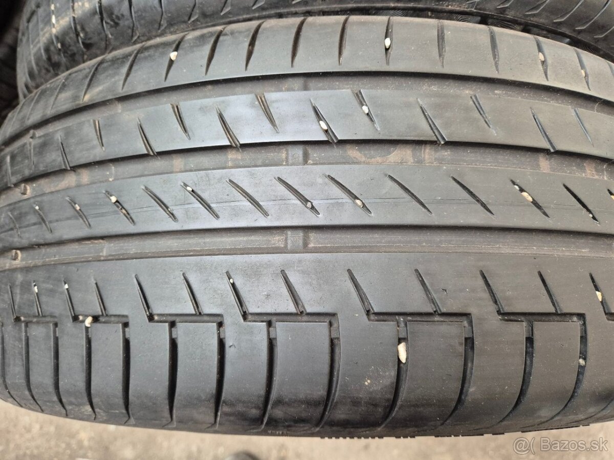 215/55 r18 letné 4 ks CONTINENTAL dezén 6,6 - 6 mm DOT2020