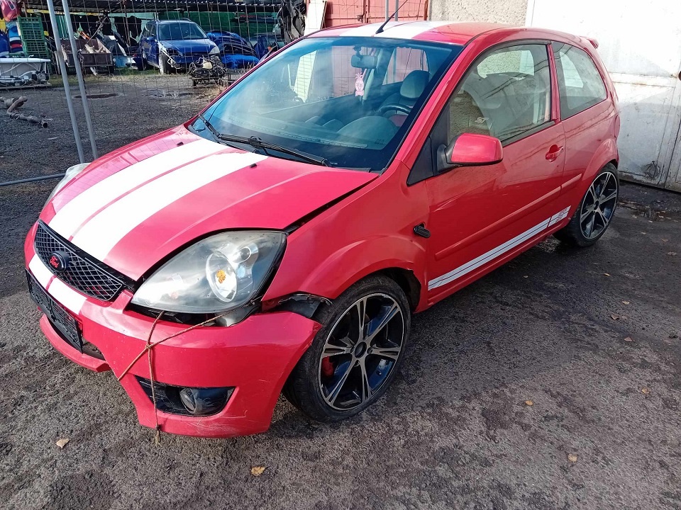 14 Ford Fiesta 3dvéř, ST150 110kW, manuál