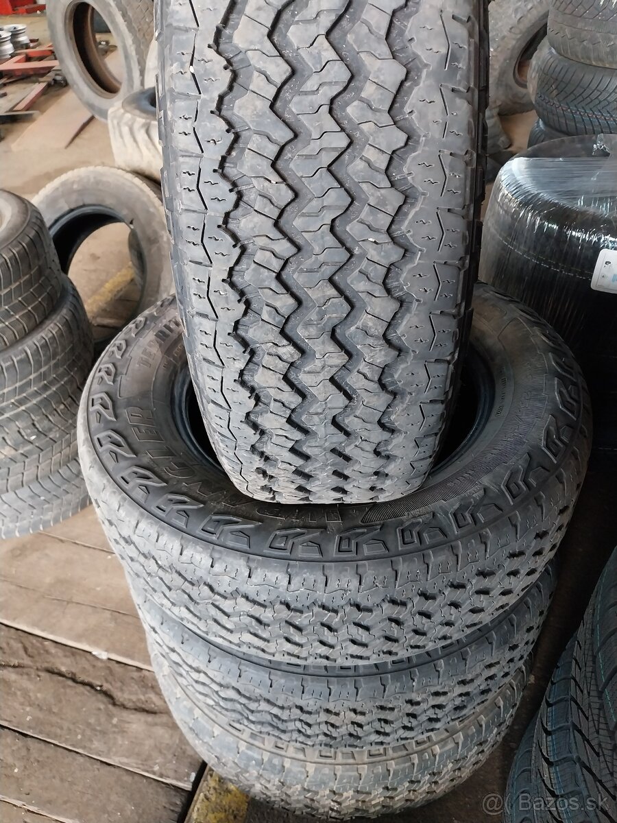 Pneu 255/65R18