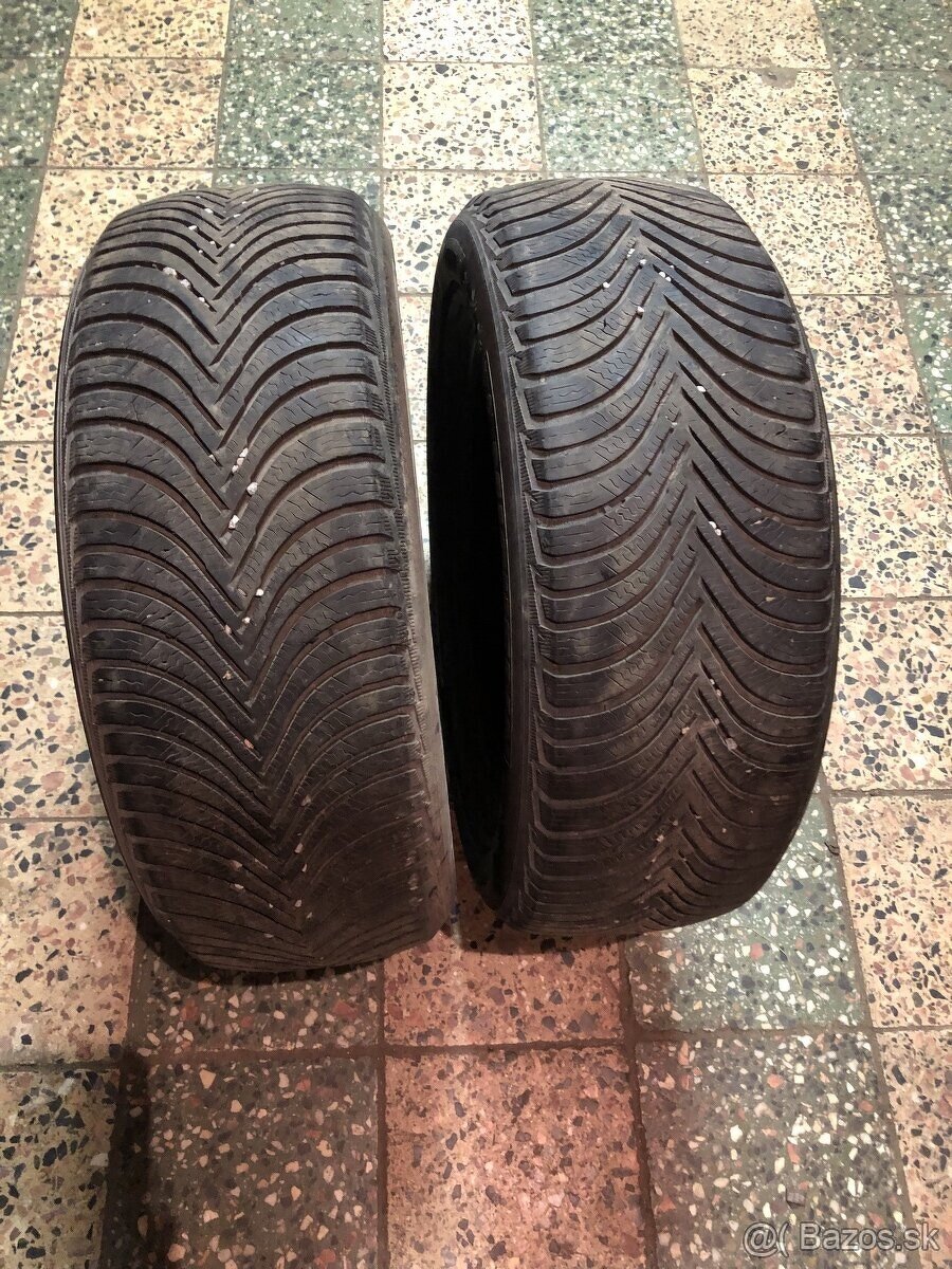 Predám zimne pneumatiky 205/55 r16 MICHELIN