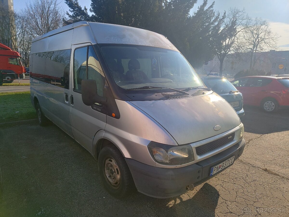 FORD TRANSIT TOURNEO 2.0 diesel 92KW R.V 2004