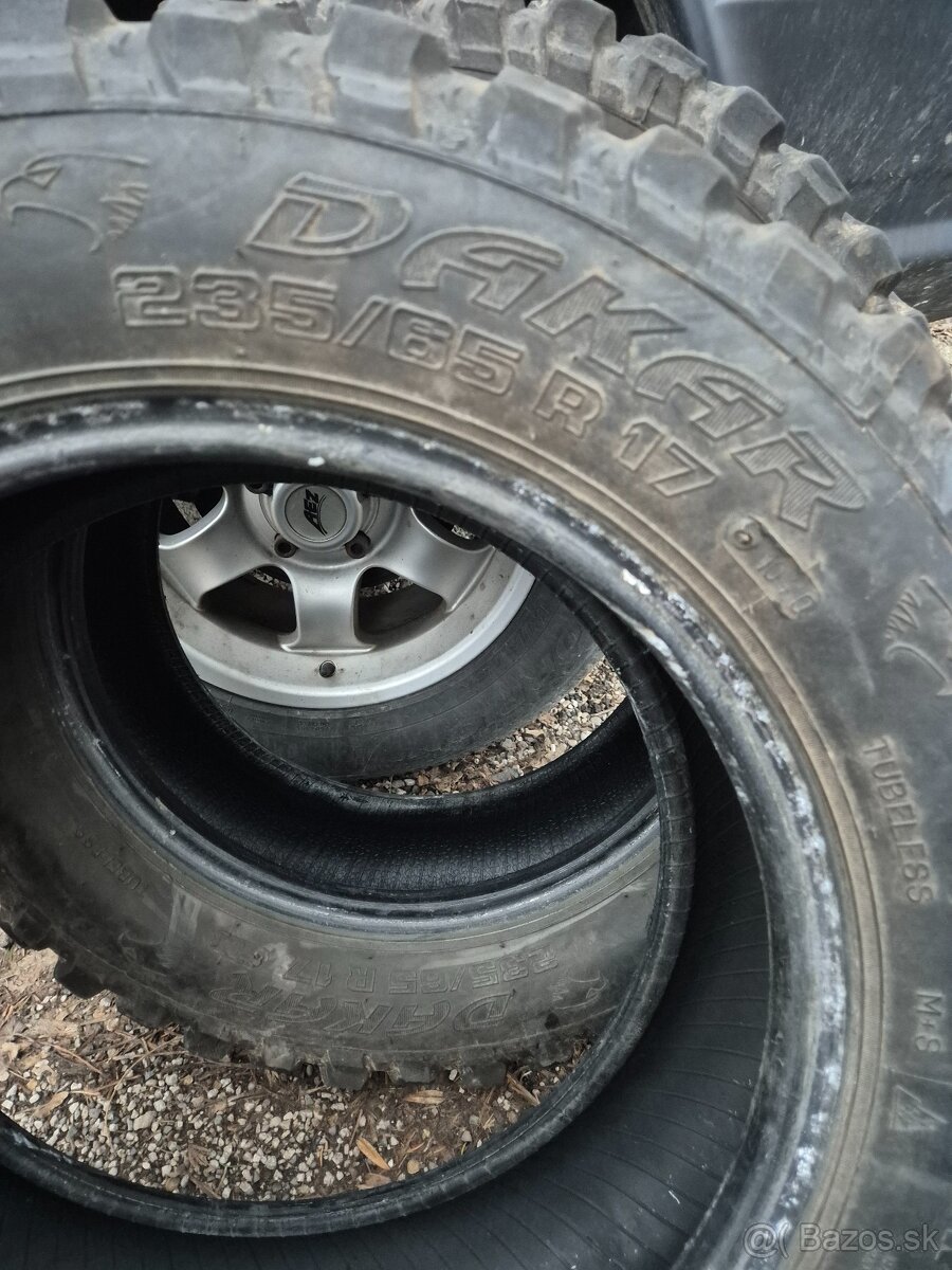 Predam MT  235/65r17