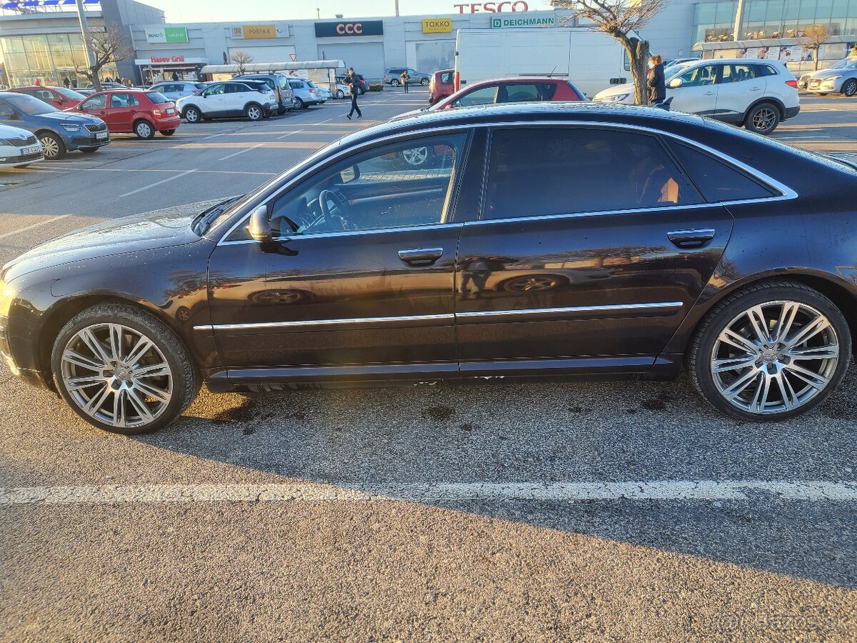 Rozpredám Audi A8L D3