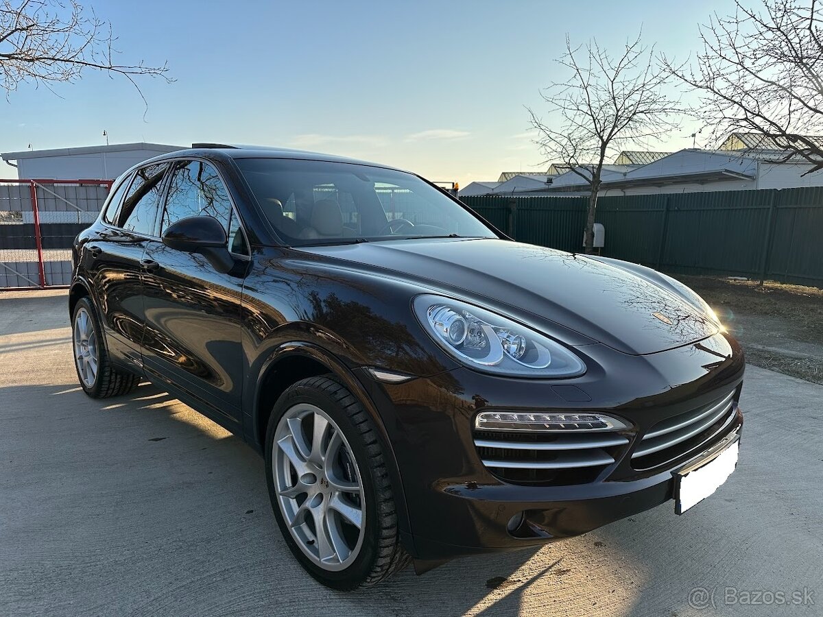 Porsche Cayenne Platinum Edition