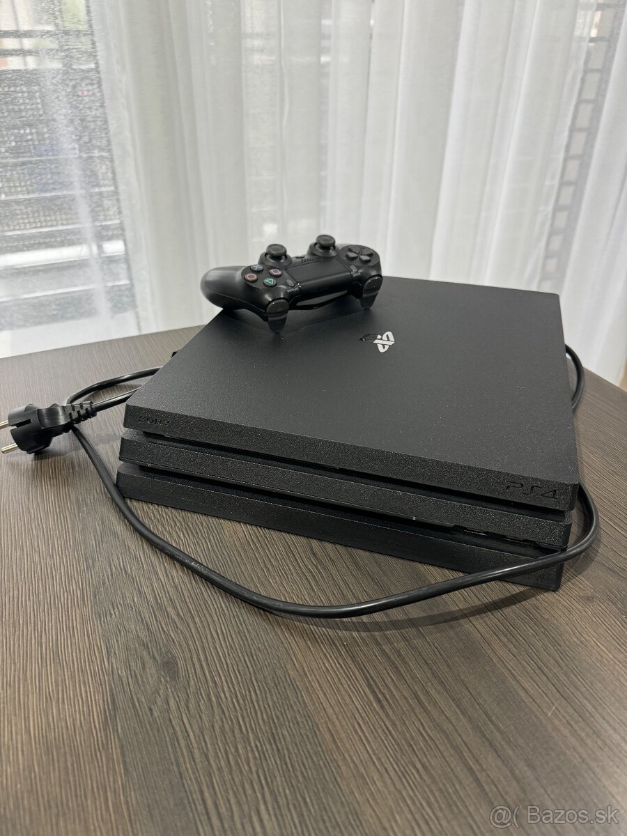 Playstation 4 Pro 1TB