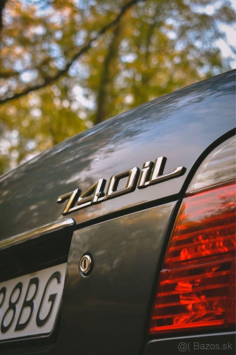 BMW 740iL E38