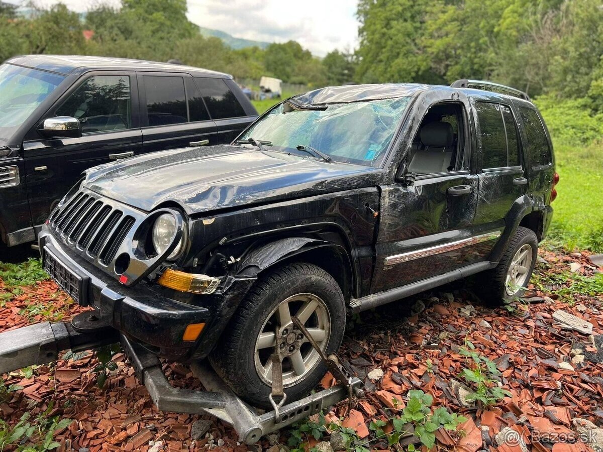 Diely jeep Cherokee kj Liberty 2.8crd. -