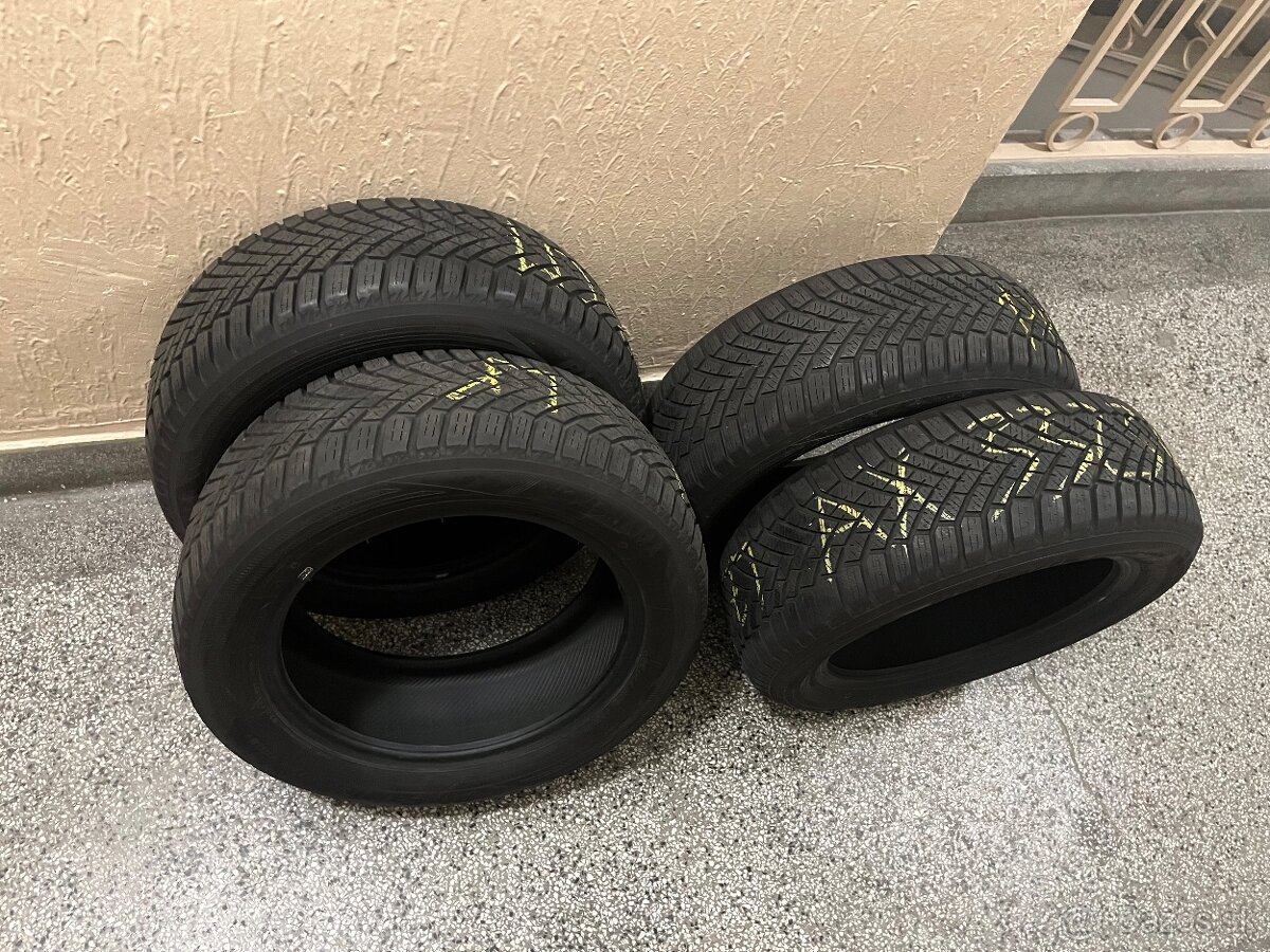 Predám zimné pneumatiky YOKOHAMA 205/55 R16 4ks