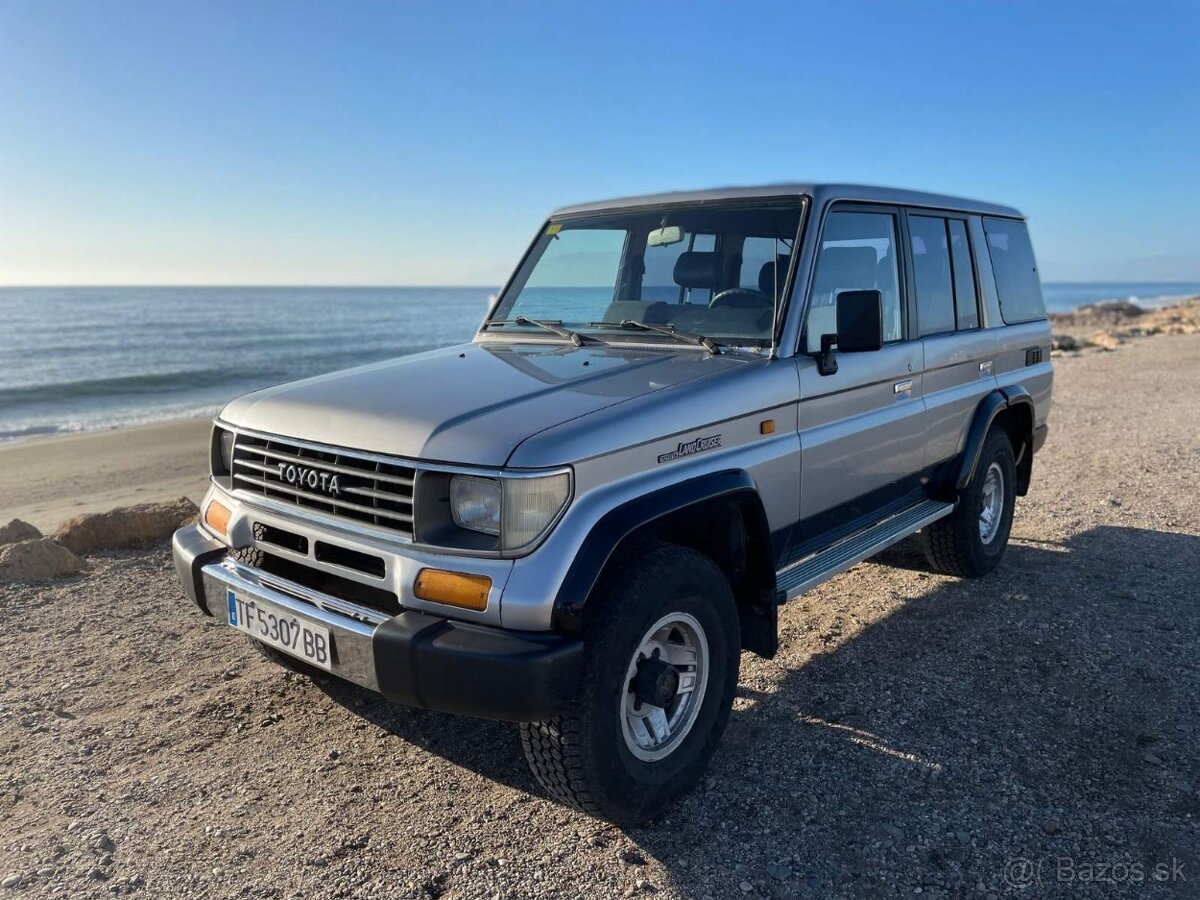 Toyota Land Cruiser KZJ77 LX 3.0 turbo