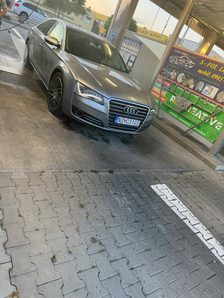 Audi A8