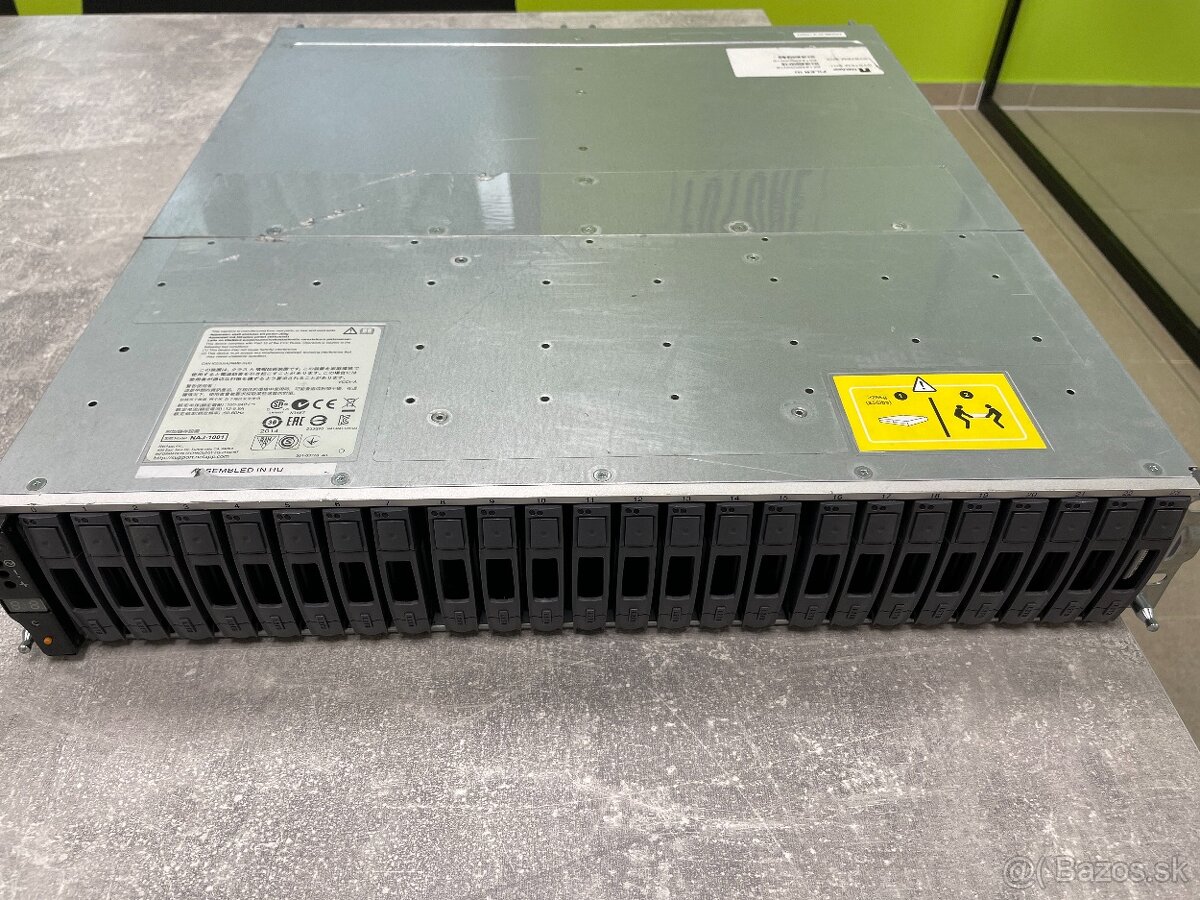 Server NETAPP NAJ-1001