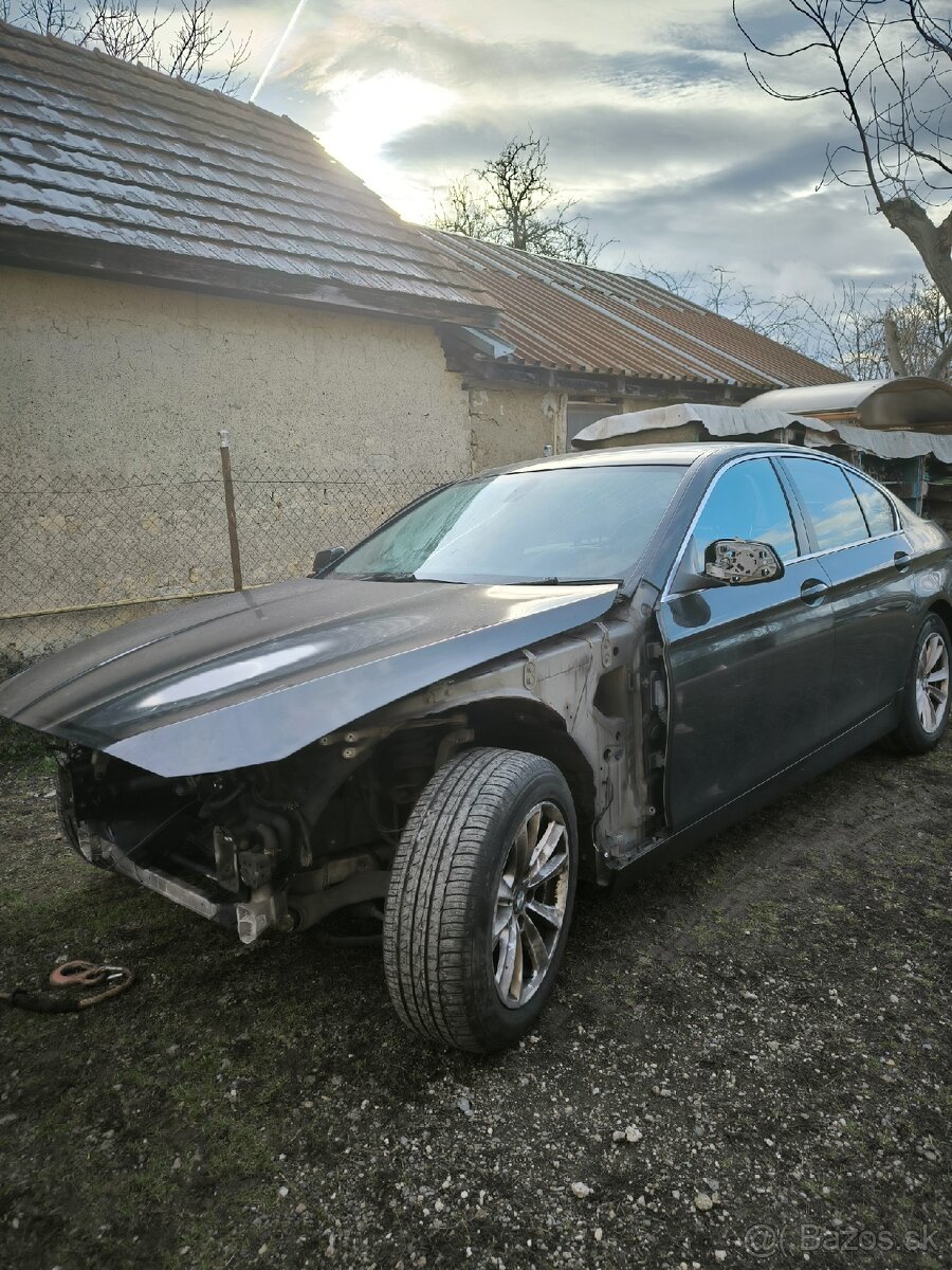 BMW 5 F10 2,0D 135kW 2012 (UK) - N47D20C