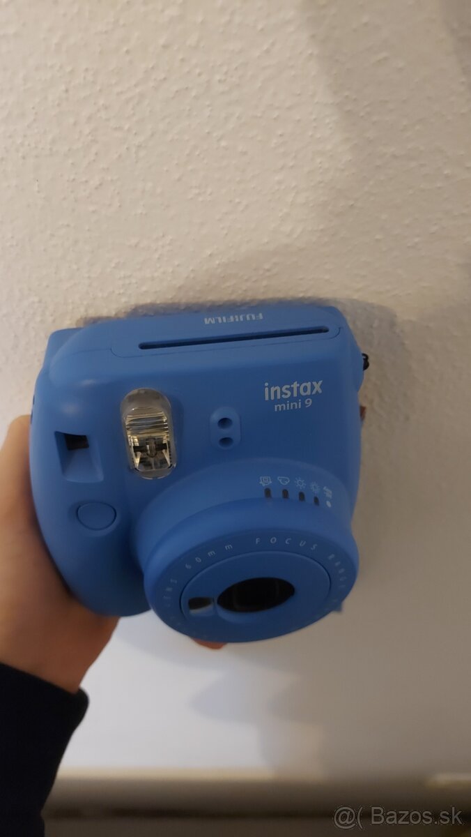 instax 9 mini modrý