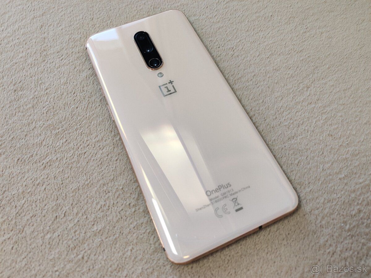 Oneplus 7 Pro.  8gb/256gb.  Smotanová pekná metalíza.