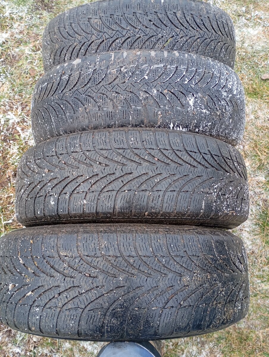 Zimné pneumatiky 195/65 R15