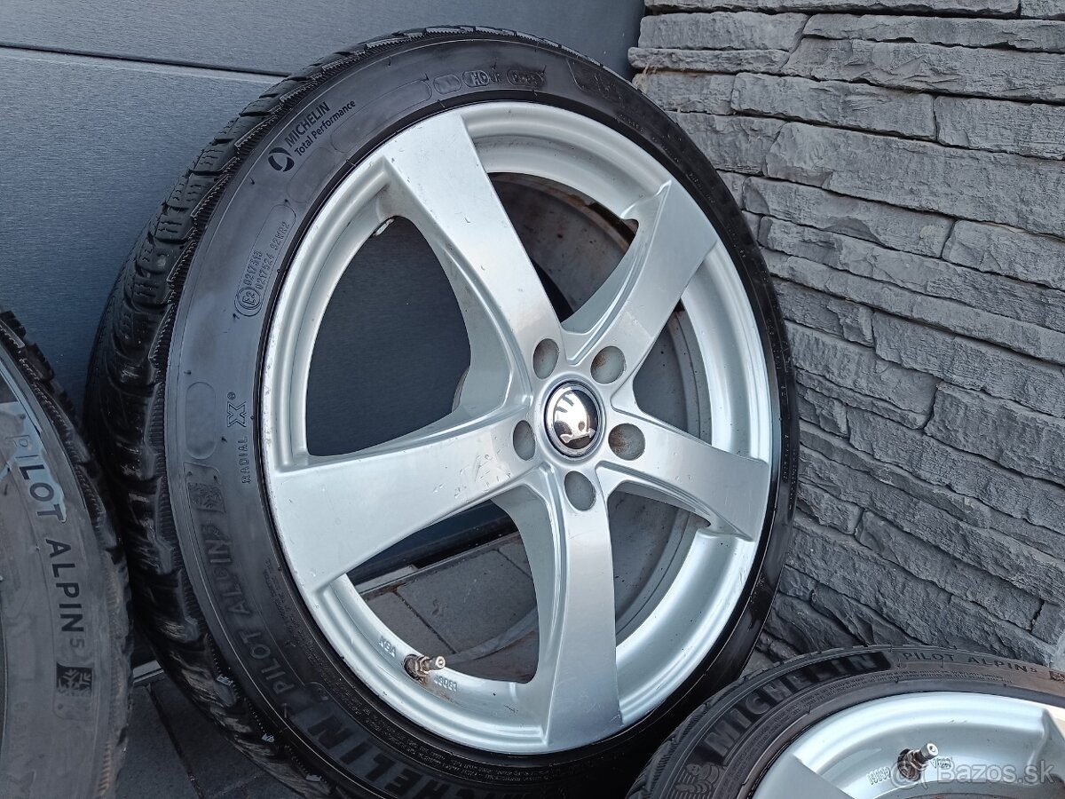 Zimná sada 18" 5x112 Škoda Octavia 225/40 R18