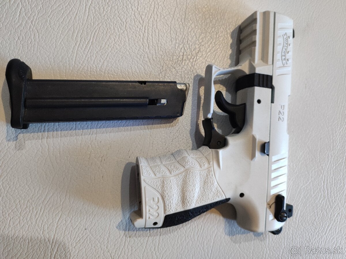 Expanzna pištoľ Walther P22