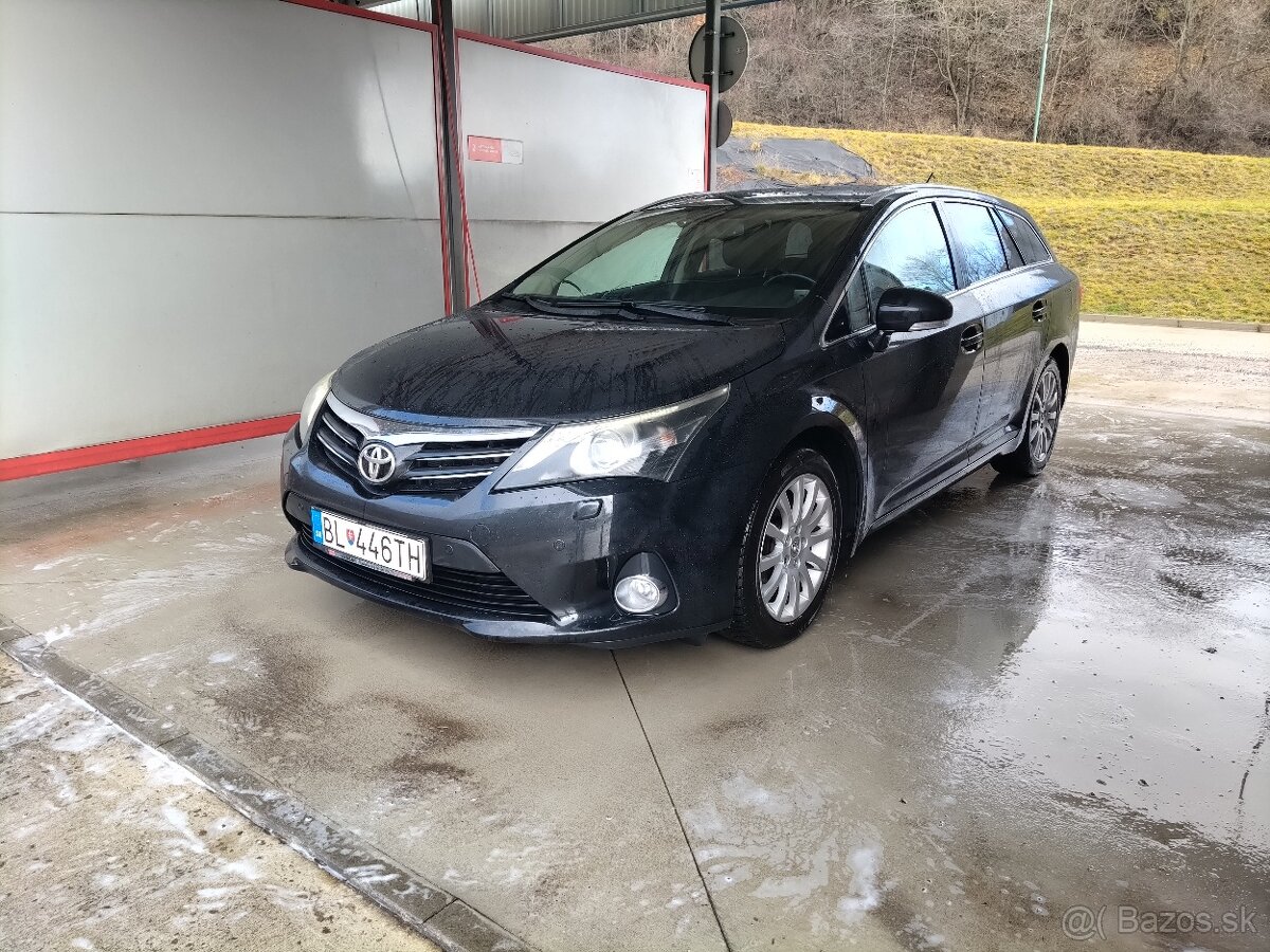 Toyota Avensis combi 2,0D