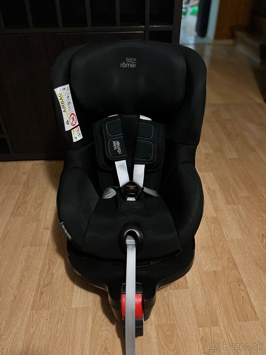 Autosedačka Britax Römer Dualfix M i-SIZE od 0 do DO 18kg