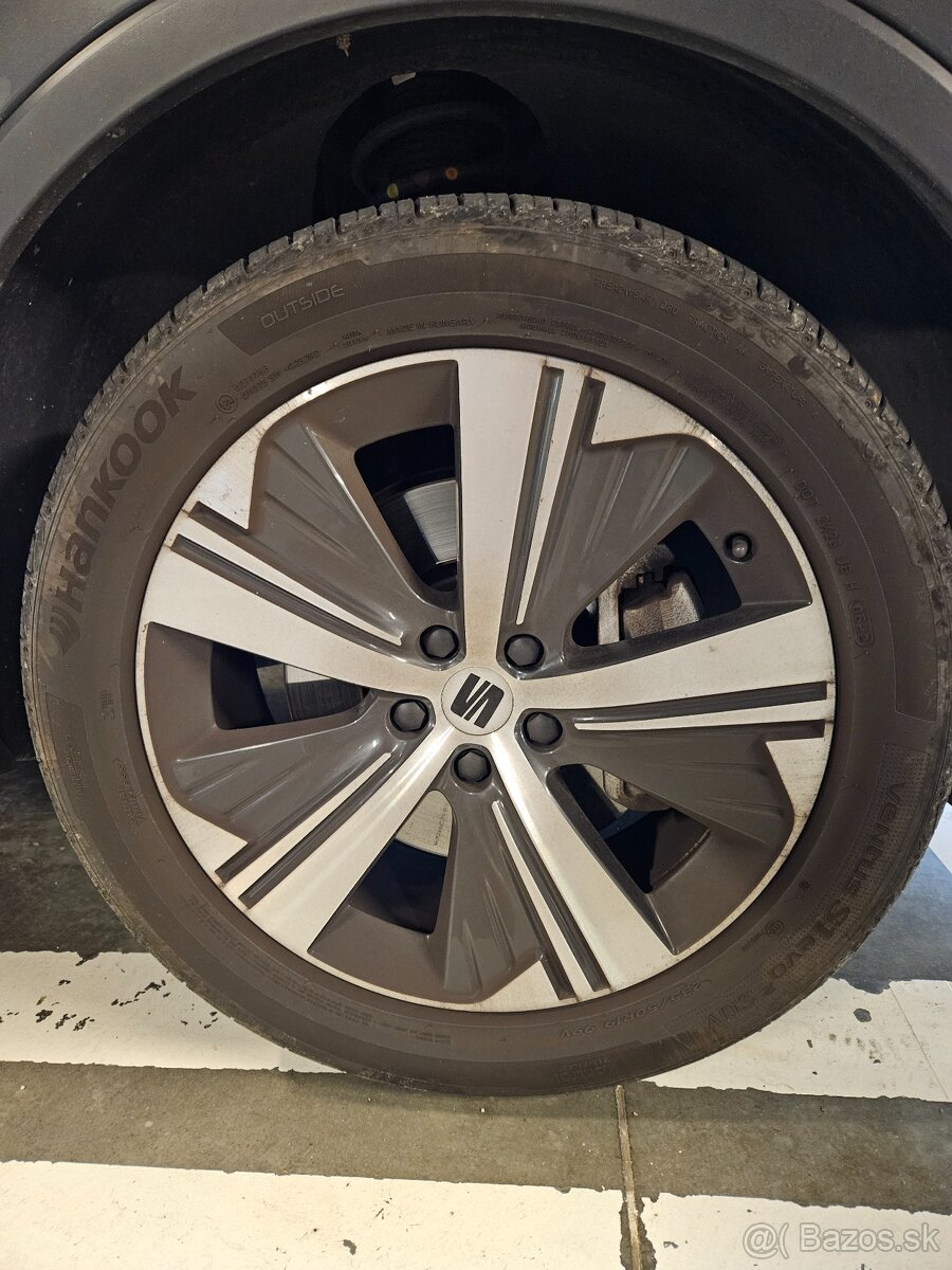 Hankook Ventus S1 evo2 SUV R19