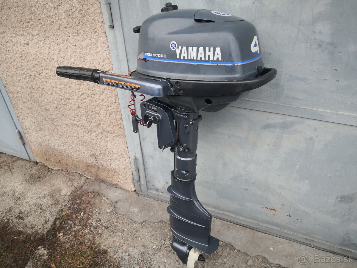 lodný zavesný notor YAMAHA  4 HP štvortakt