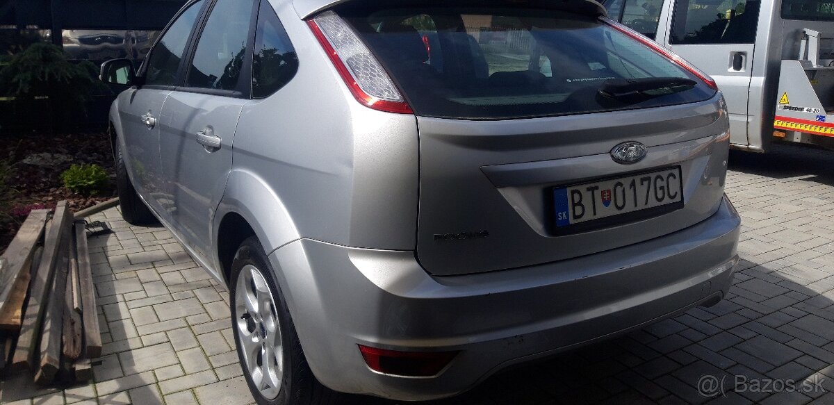 Ford Focus 1.6 benzin r.v.2009