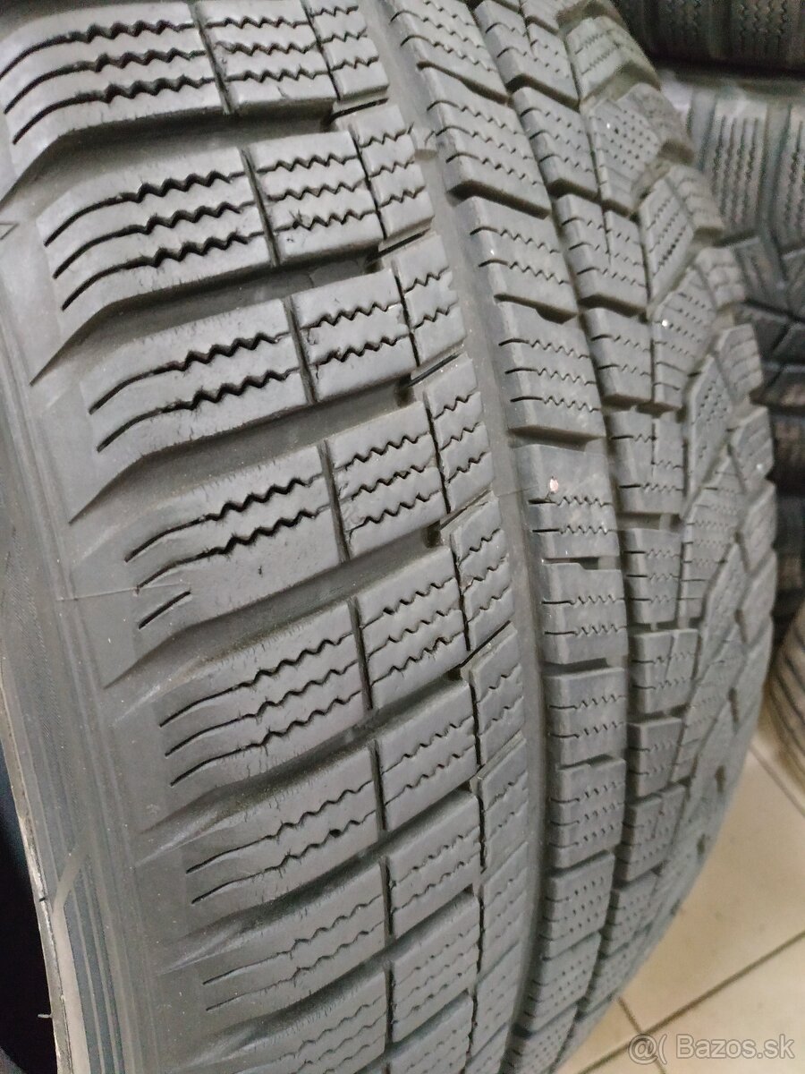 Pneumatiky Hankook 255/40 R20