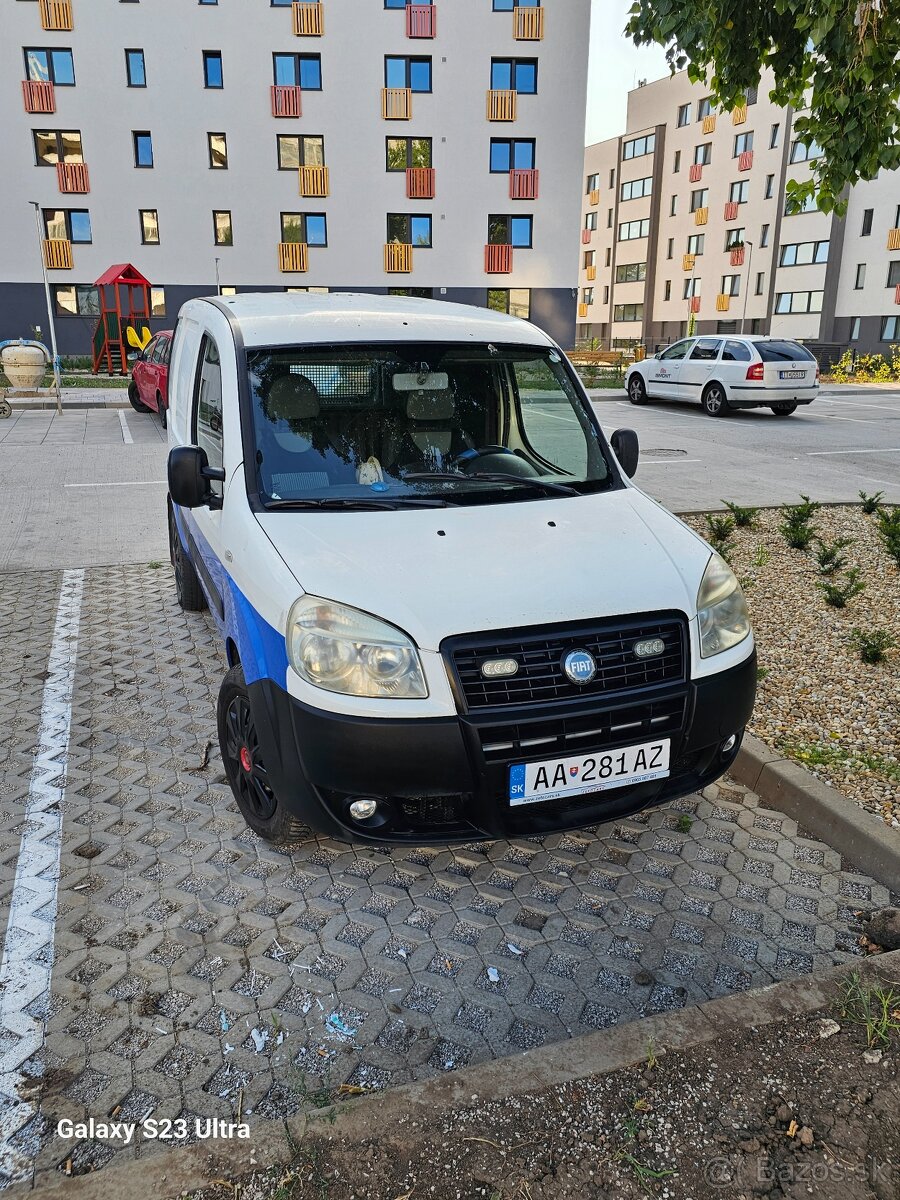 Predam Fiat doblo 1.3 jtd