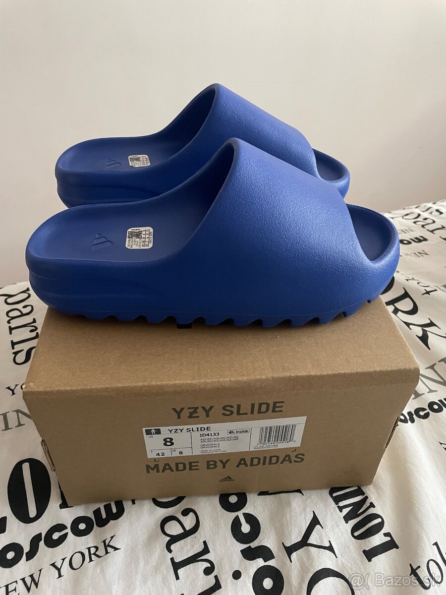 Yeezy Slides Azure