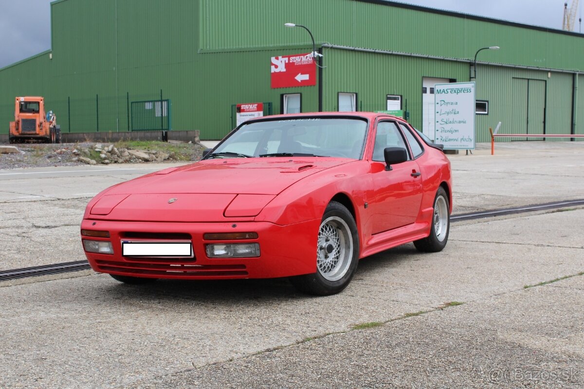 Porsche 924