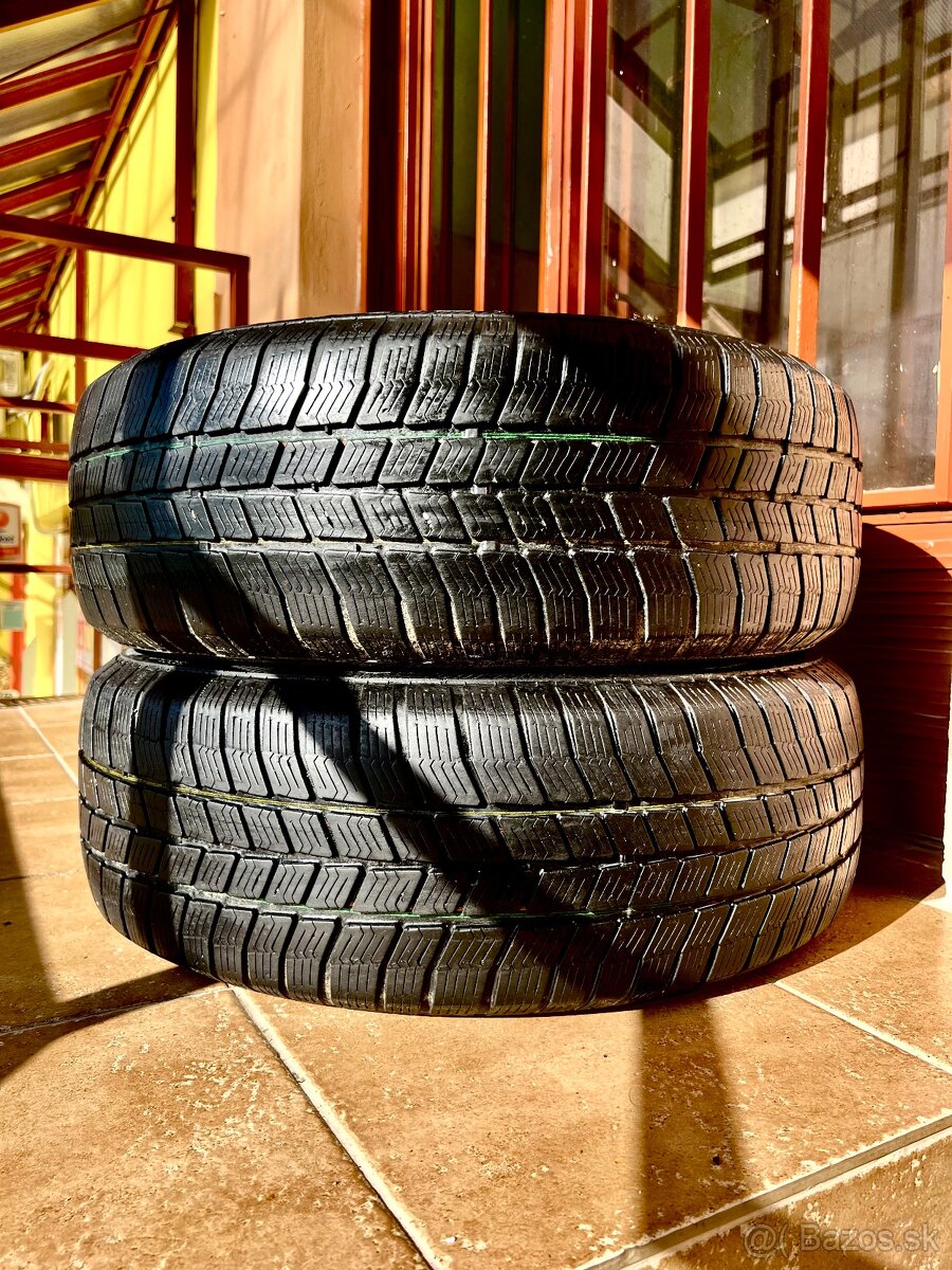 215/65 R16 zimné pneumatiky 2 kusy