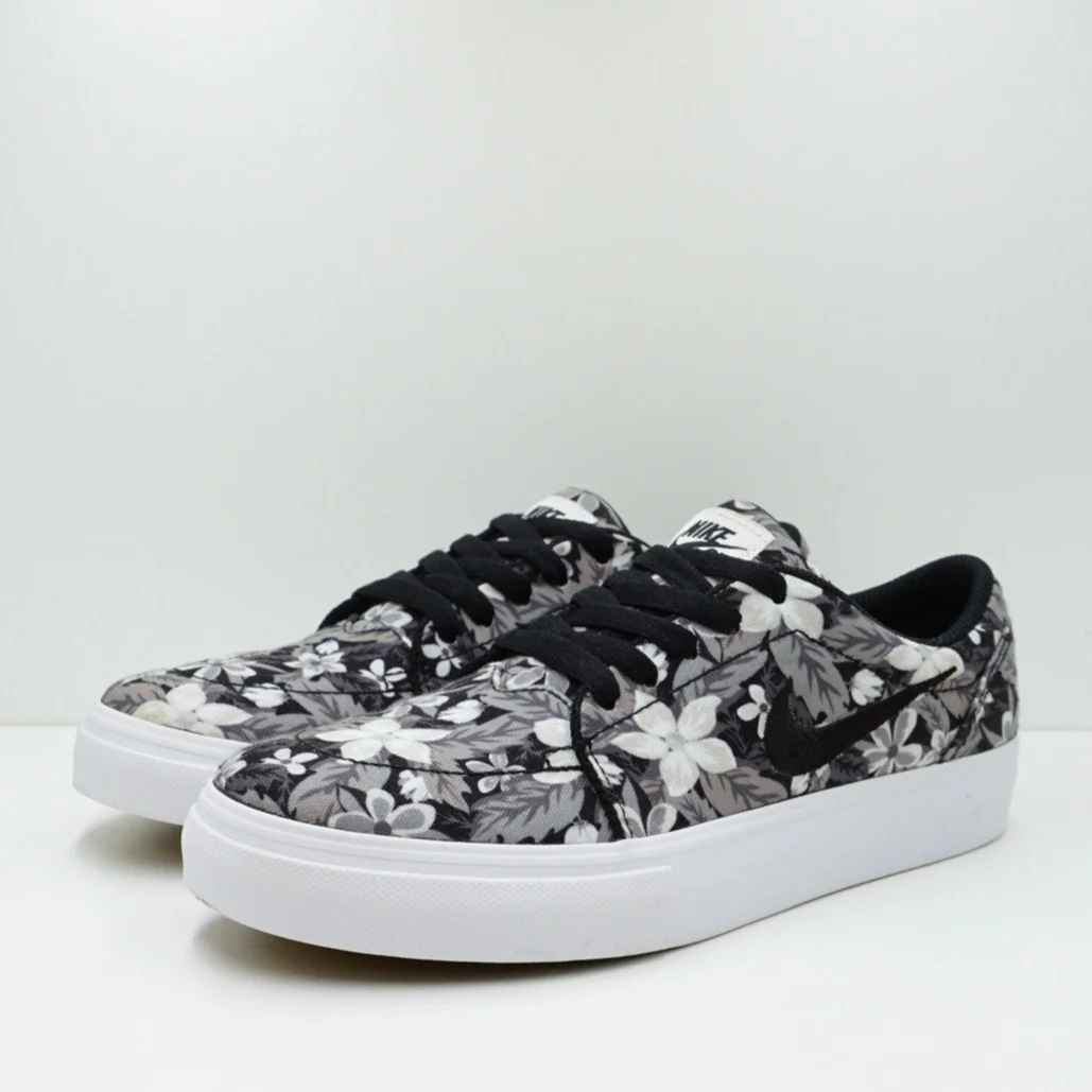 Nike SB tenisky.  Velkost 40.