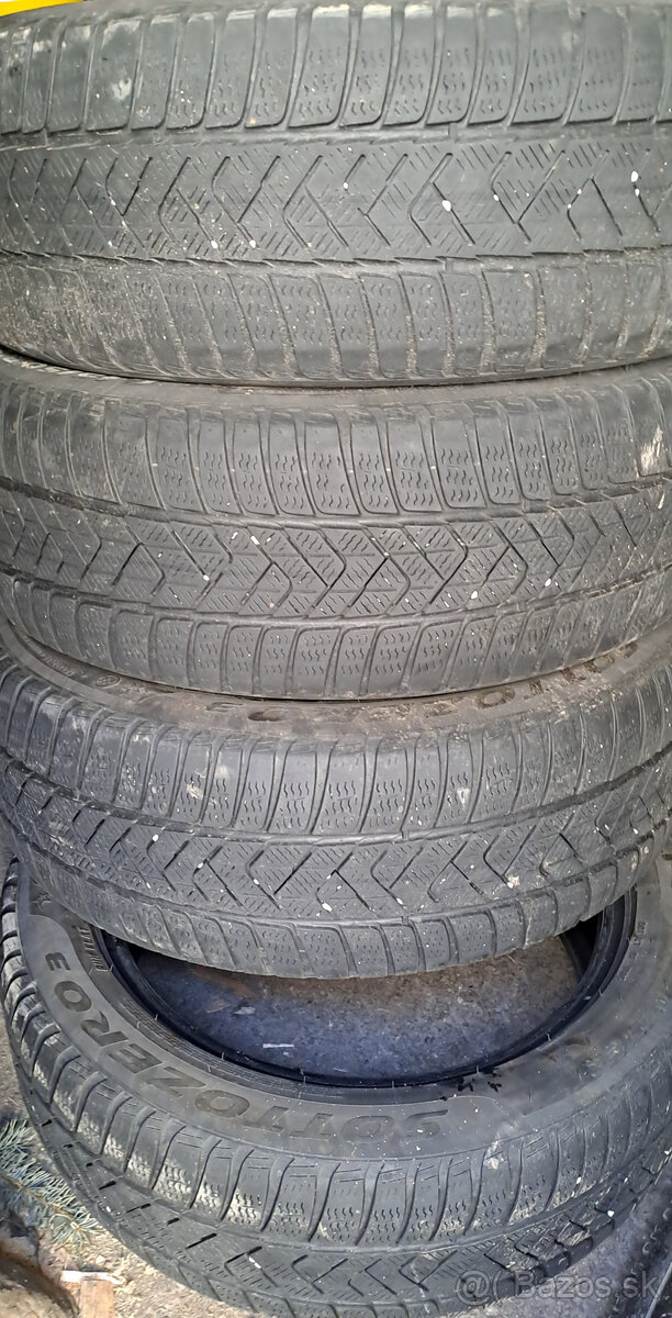 Predam jazdene pneu 245/50R19 Runflat Pirelli zimne