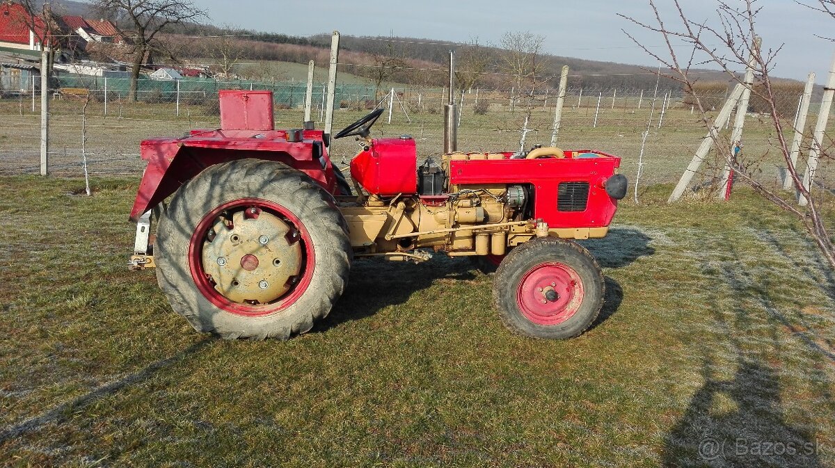 Perdám zetor 3011