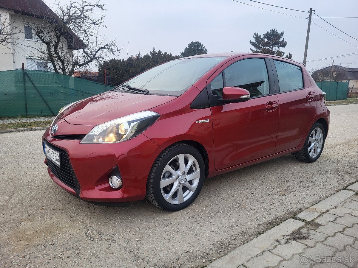 Toyota yaris hybrid