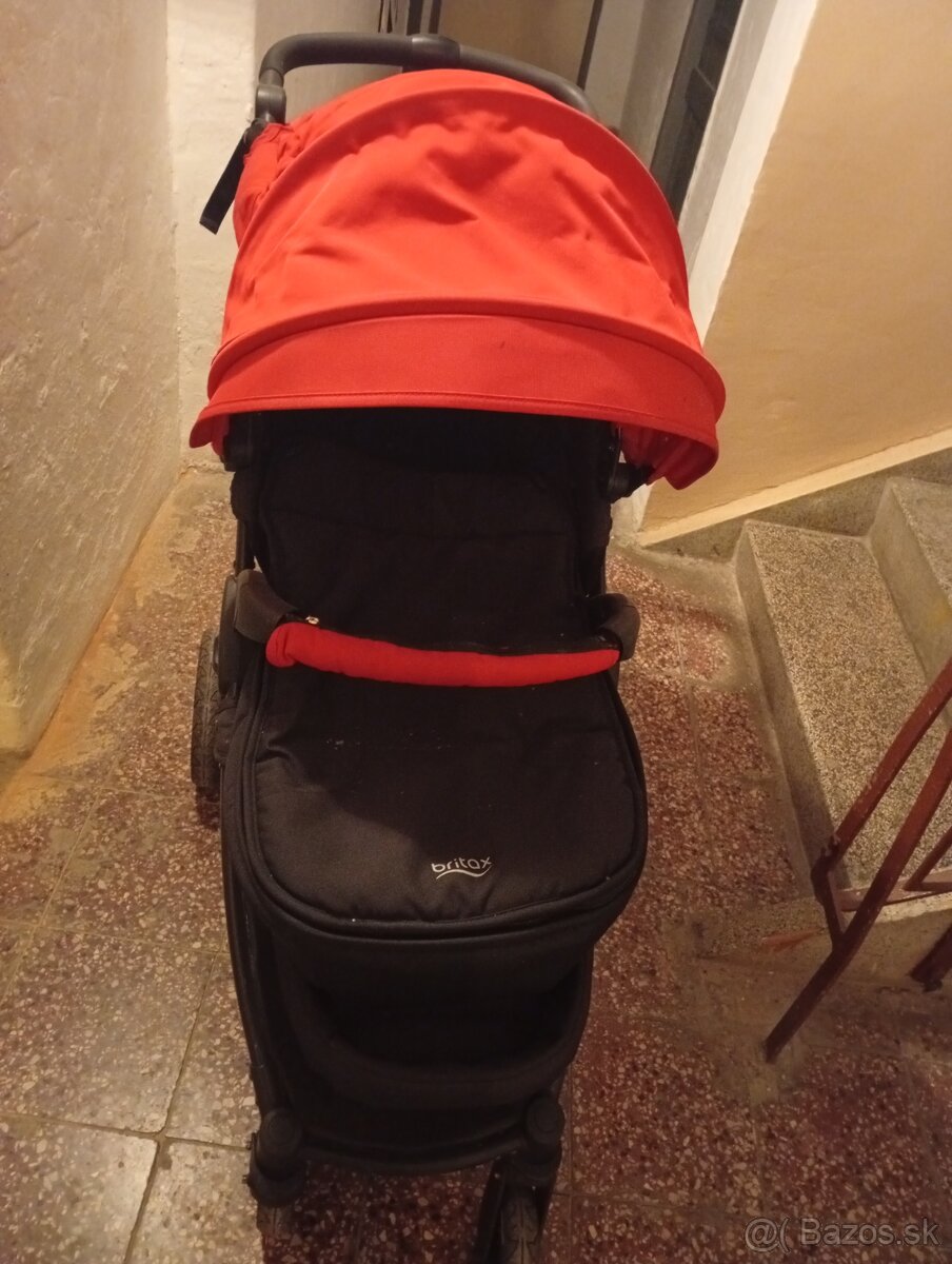 Kocík britax