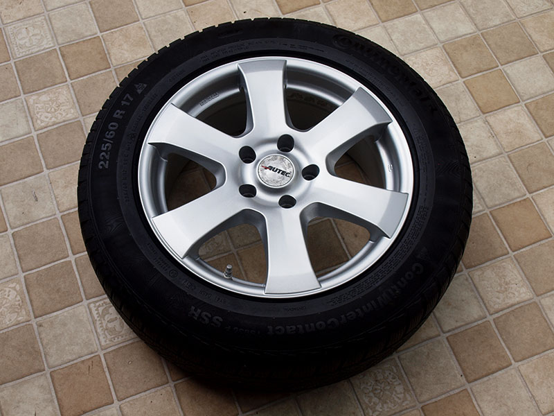 17" Alu kola = 5x120 = BMW X3 F25 X4 F26 – ZIMNÍ SADA